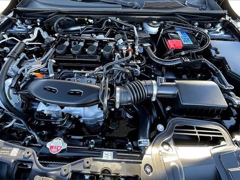 Used 2024 Honda Civic EX-L image 9