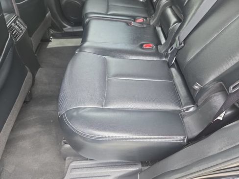 Used 2018 Nissan Rogue SL w/ Premium Package AWD/4WD image 30