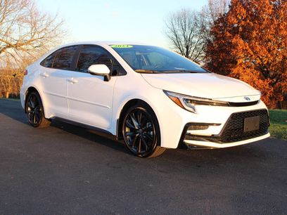 Used 2024 Toyota Corolla SE w/ Convenience Package