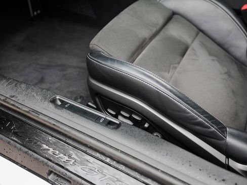 Certified 2022 Porsche 911 Carrera GTS image 14