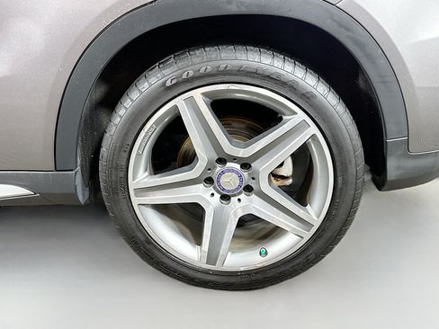 Used 2015 Mercedes-Benz GLA 250 4MATIC image 30