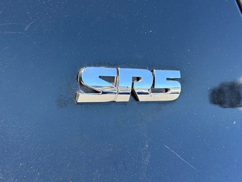 Used 2014 Toyota 4Runner SR5 Premium RWD image 8