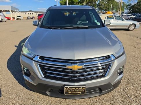 Used 2023 Chevrolet Traverse LT w/ LPO, Floor Liner Package AWD/4WD image 8