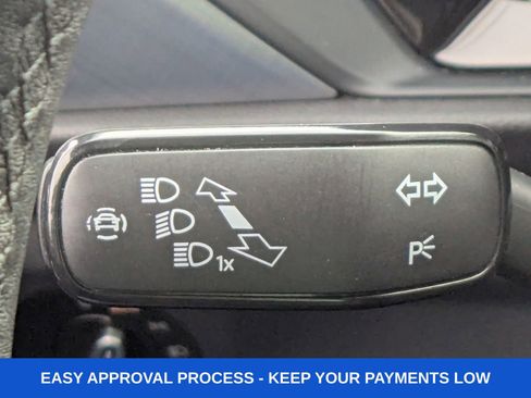 Used 2024 Volkswagen Jetta SE FWD image 36