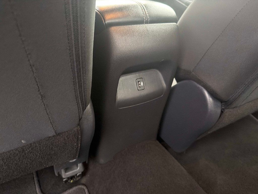 Used 2024 Nissan Sentra SV FWD image 17
