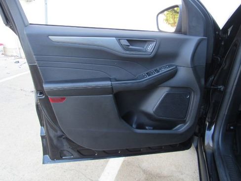 Used 2024 Ford Escape Active image 13