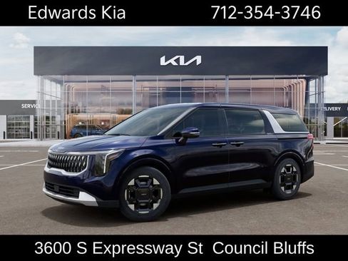 New 2026 Kia Carnival EX FWD image 3