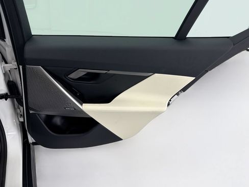 Used 2026 BMW i5 eDrive40 RWD image 26