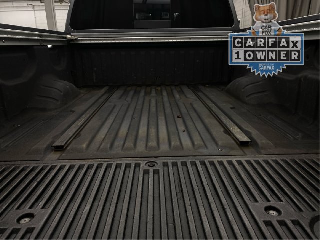 Used 2021 Nissan Titan SV w/ SV Convenience Package AWD/4WD image 14