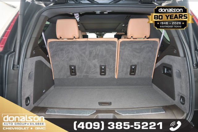 Used 2023 Cadillac Escalade Sport w/ LPO, ONYX Package AWD/4WD image 15