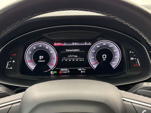 Used 2021 Audi Q8 Prestige w/ Prestige Package AWD/4WD image 20