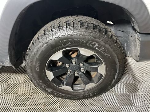 Used 2019 RAM 1500 Rebel AWD/4WD image 10