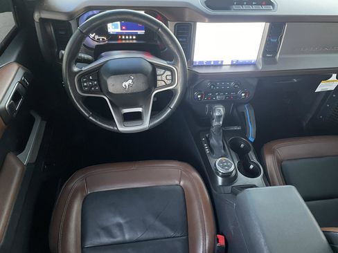Used 2023 Ford Bronco Outer Banks image 24