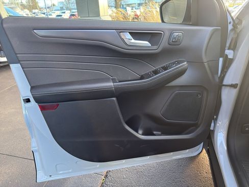 New 2026 Ford Escape Active w/ Active Premium Tech Pack image 20