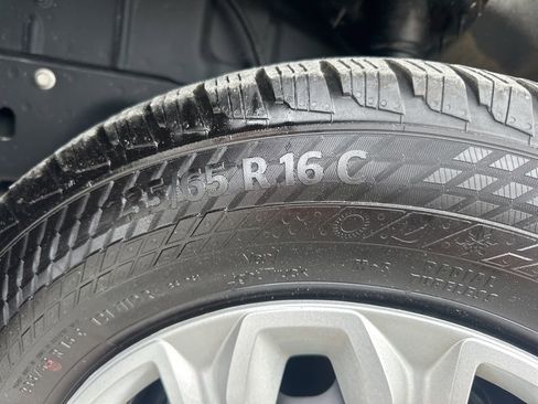 Used 2023 Ford Transit 250 Low Roof w/ Exterior Upgrade Package image 25