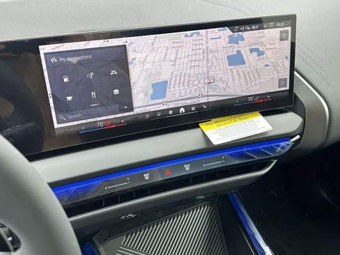 New 2026 BMW X3 xDrive30 w/ M Sport Package AWD/4WD image 16