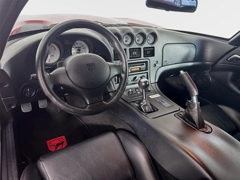 Used 2001 Dodge Viper GTS RWD image 9