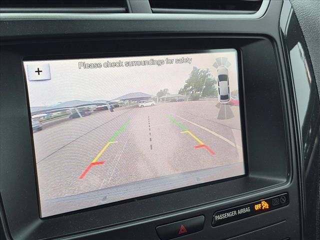 Used 2019 Ford Explorer XLT w/ Equipment Group 202A AWD/4WD image 11