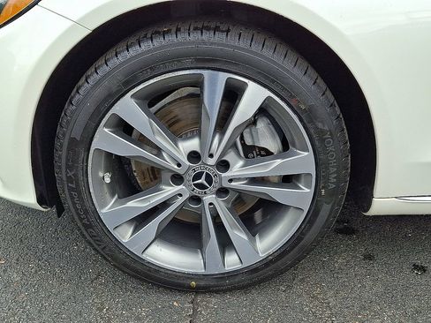 Used 2017 Mercedes-Benz C 300 4MATIC Sedan image 28
