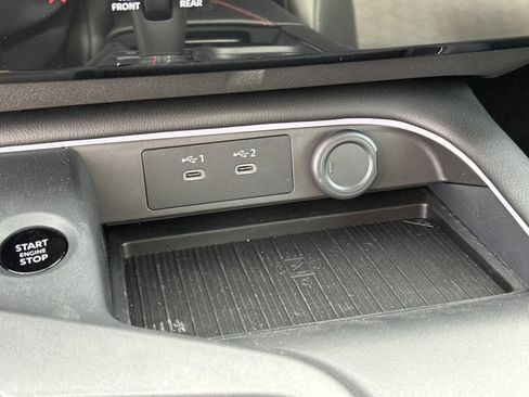 New 2026 Nissan Sentra SR w/ SR Premium Package FWD image 29