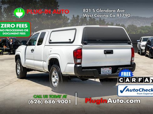 Used 2023 Toyota Tacoma SR RWD image 2