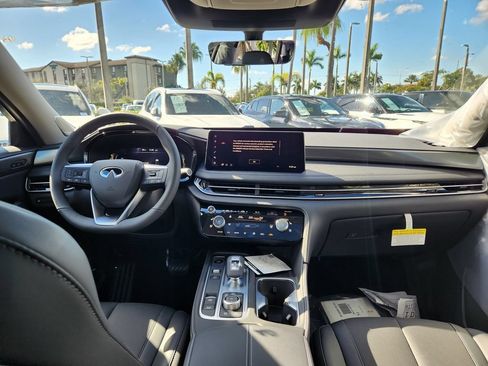 Used 2026 INFINITI QX60 Luxe w/ Cargo Package FWD image 10