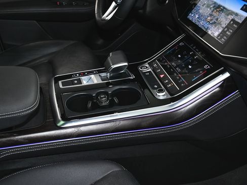 Used 2023 Audi Q8 Premium Plus AWD/4WD image 68