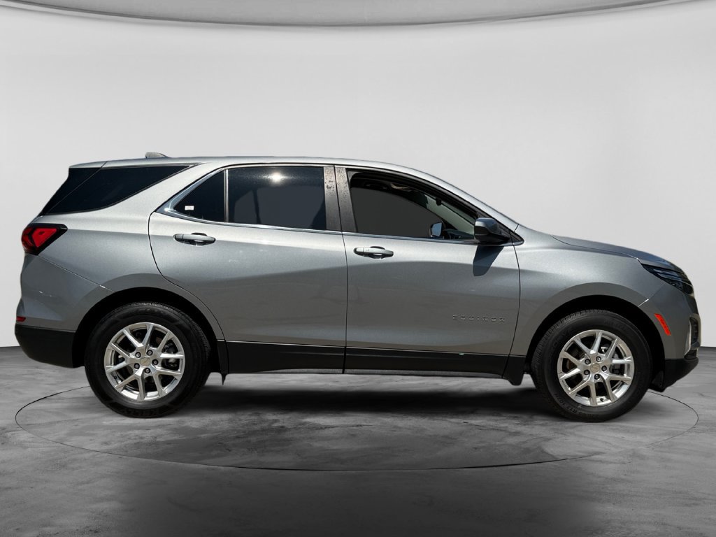 Used 2024 Chevrolet Equinox LT AWD/4WD image 10