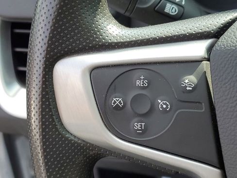 Used 2022 GMC Terrain SLE w/ Driver Convenience Package image 15