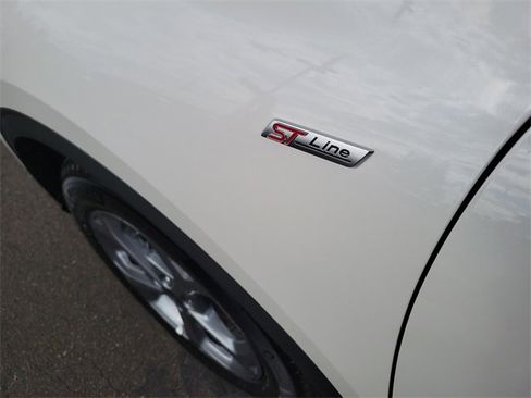 Used 2025 Ford Escape ST-Line w/ Equipment Group 301A image 23