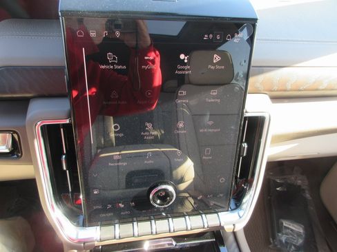 New 2026 GMC Yukon XL Denali image 15