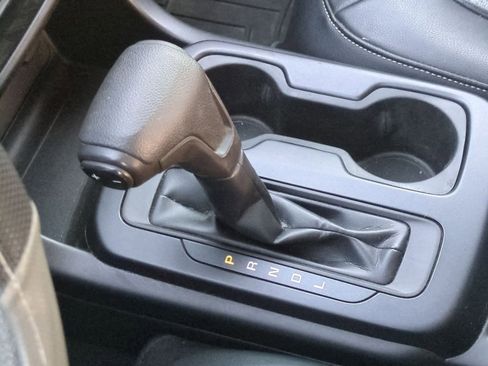 Used 2020 Chevrolet Colorado W/T w/ WT Convenience Package image 30