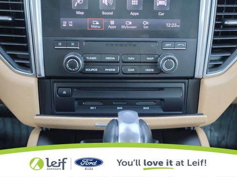 Used 2018 Porsche Macan image 23