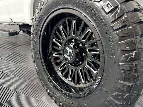 Used 2022 Ford F350 Lariat w/ Chrome Package AWD/4WD image 34