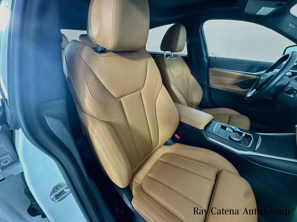 Used 2023 BMW i4 eDrive35 w/ Premium Package RWD image 30
