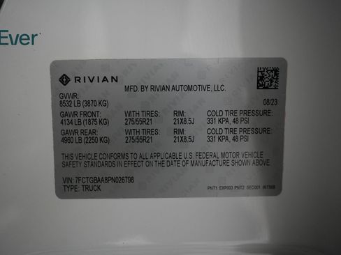 Used 2023 Rivian R1T Adventure Dual AWD/4WD image 30