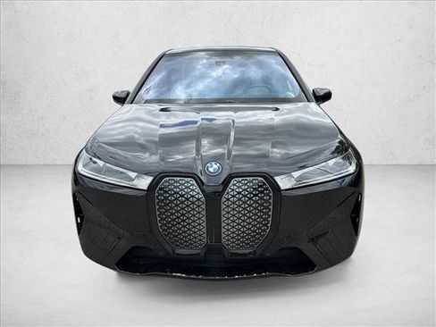 Used 2024 BMW iX xDrive50 w/ Premium Package AWD/4WD image 2