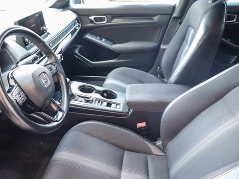 Used 2025 Honda Civic Sport image 22