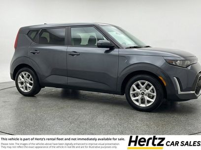 Used 2025 Kia Soul LX w/ LX Technology Package