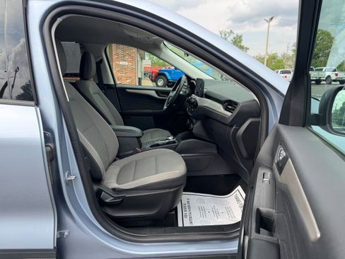 Used 2022 Ford Escape SE w/ Convenience Package AWD/4WD image 17