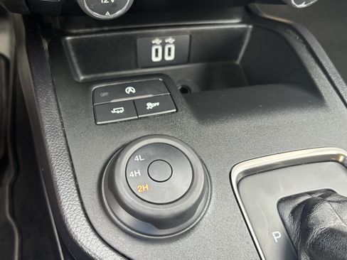 Used 2021 Ford Ranger XLT w/ Equipment Group 301A Mid AWD/4WD image 16