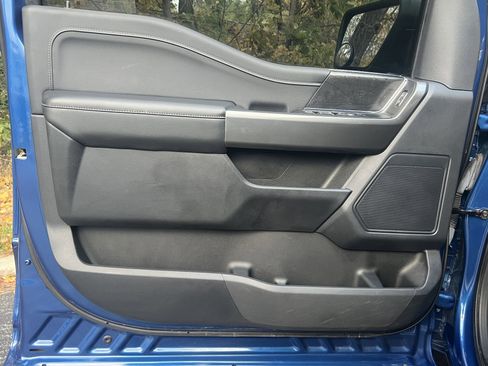 Used 2022 Ford F150 XLT w/ Equipment Group 302A High image 9