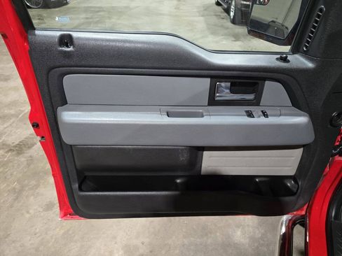 Used 2013 Ford F150 XLT w/ Mid Equipment Group AWD/4WD image 23