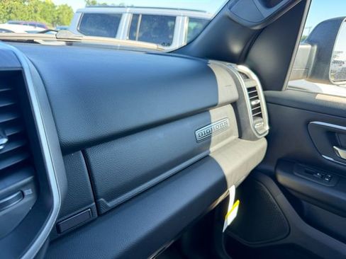 New 2026 RAM 1500 Big Horn AWD/4WD image 22