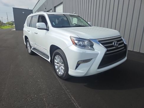 Used 2019 Lexus GX 460 Premium AWD/4WD image 14