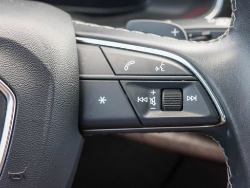 Used 2021 Audi Q8 Premium w/ Convenience Package AWD/4WD image 28