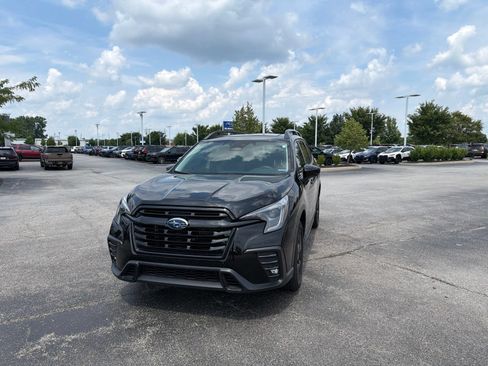 Certified 2025 Subaru Ascent Onyx Edition AWD/4WD image 9