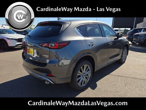 New 2025 MAZDA CX-5 Signature image 6