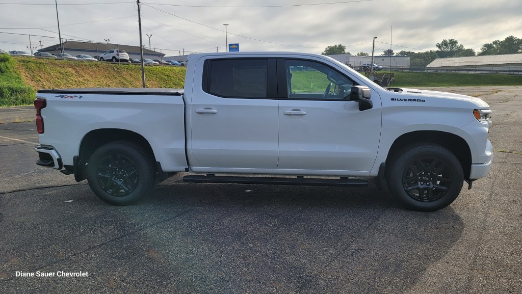 New 2026 Chevrolet Silverado 1500 RST w/ Convenience Package II AWD/4WD image 14