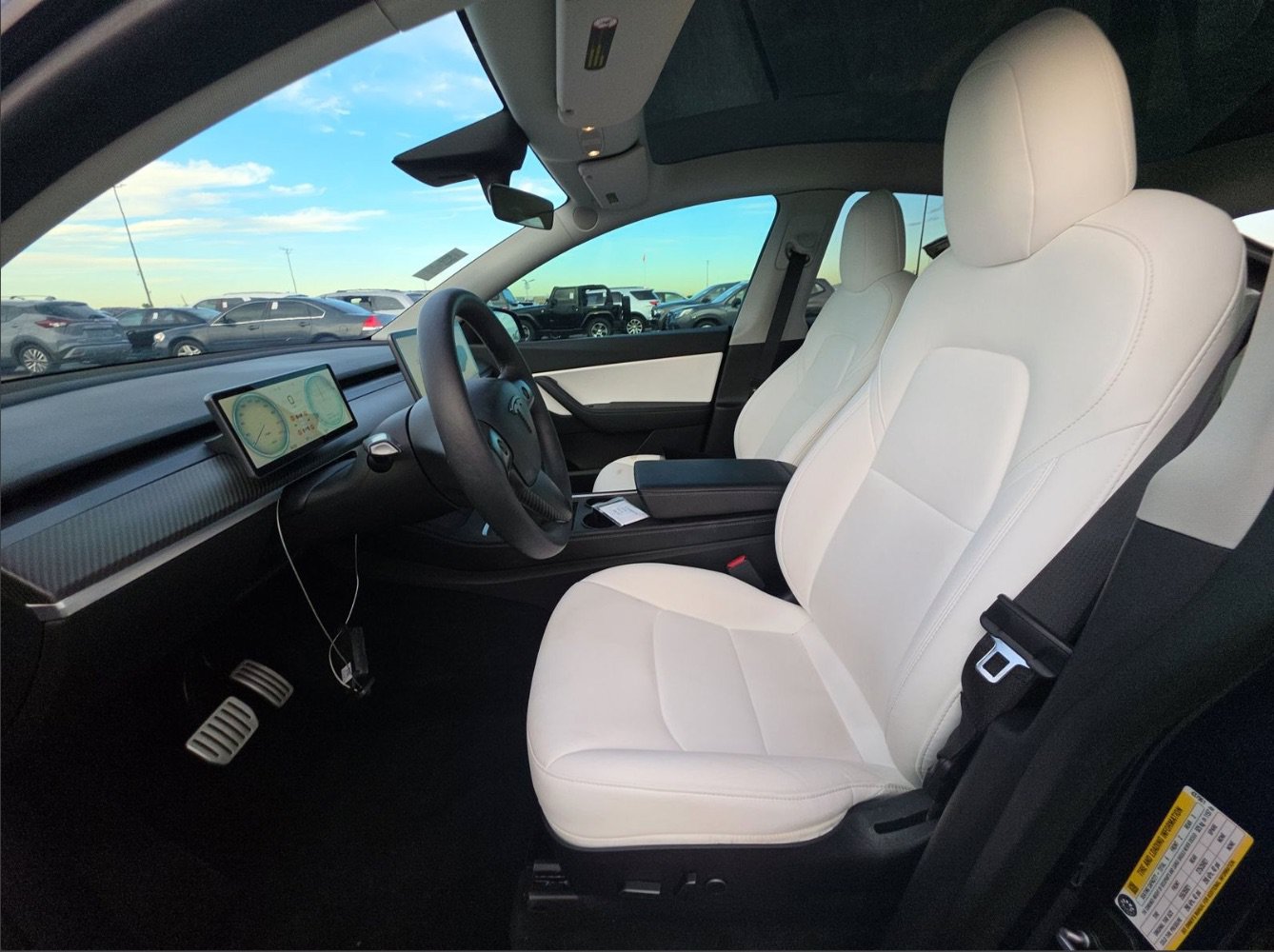 Used 2022 Tesla Model Y Performance AWD/4WD image 7